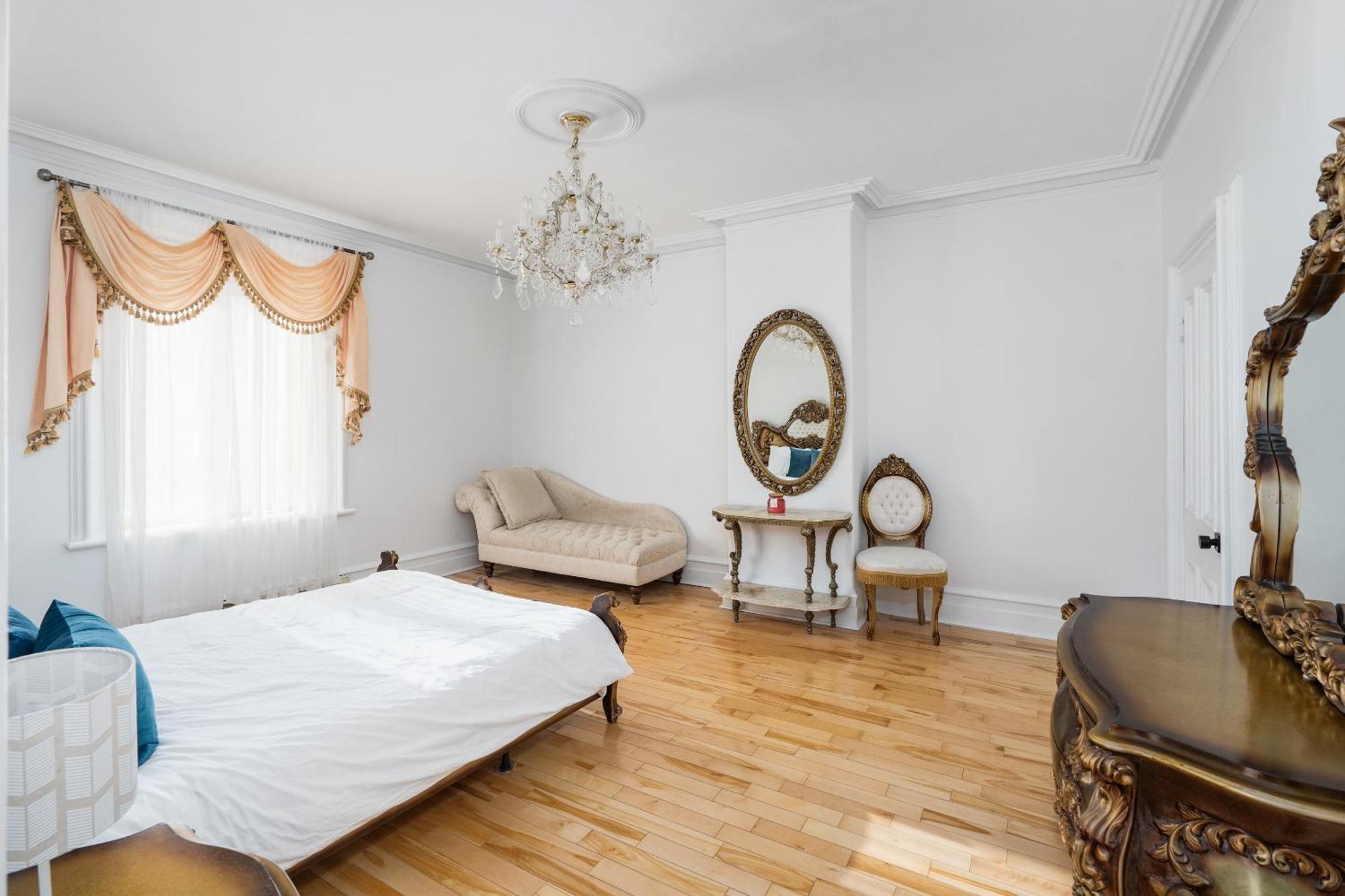 Centennial 6-Bedroom Waterfront Palace Sleeps 14 몬트리올 외부 사진