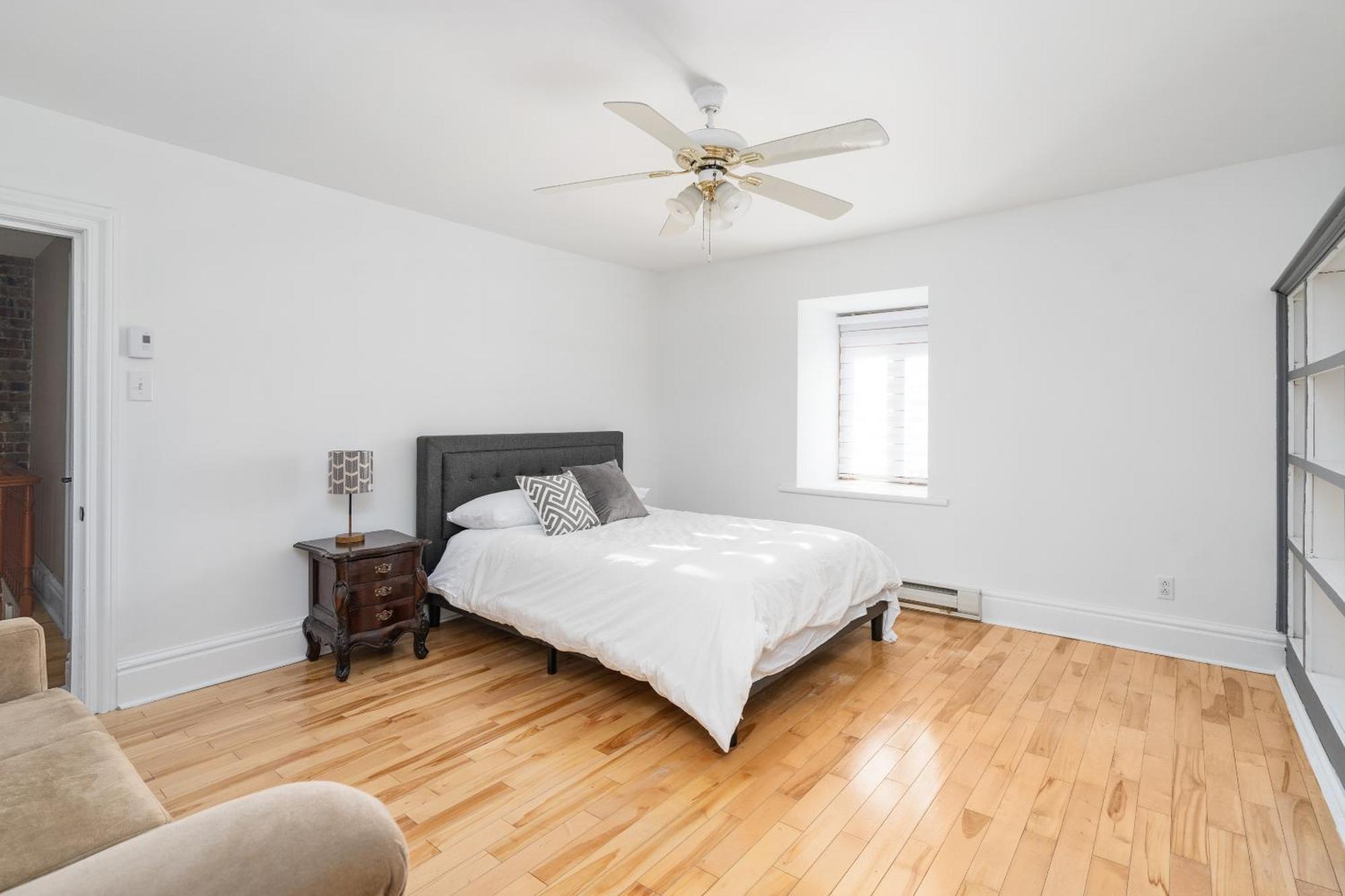 Centennial 6-Bedroom Waterfront Palace Sleeps 14 몬트리올 외부 사진